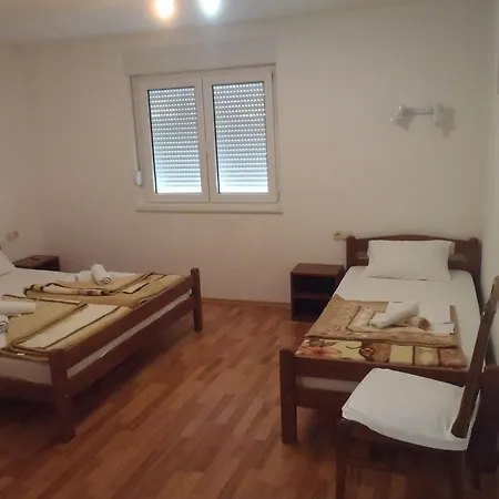 Pansion Karolina Čitluk