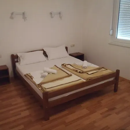 Vendégház Pansion Karolina
